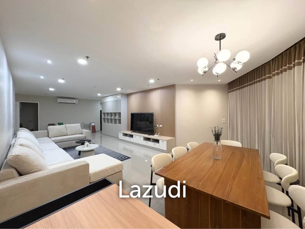 3 Bedroom 3 bathroom Condo 230 Sqm. at The Master Centrium Asoke Sukhumvit