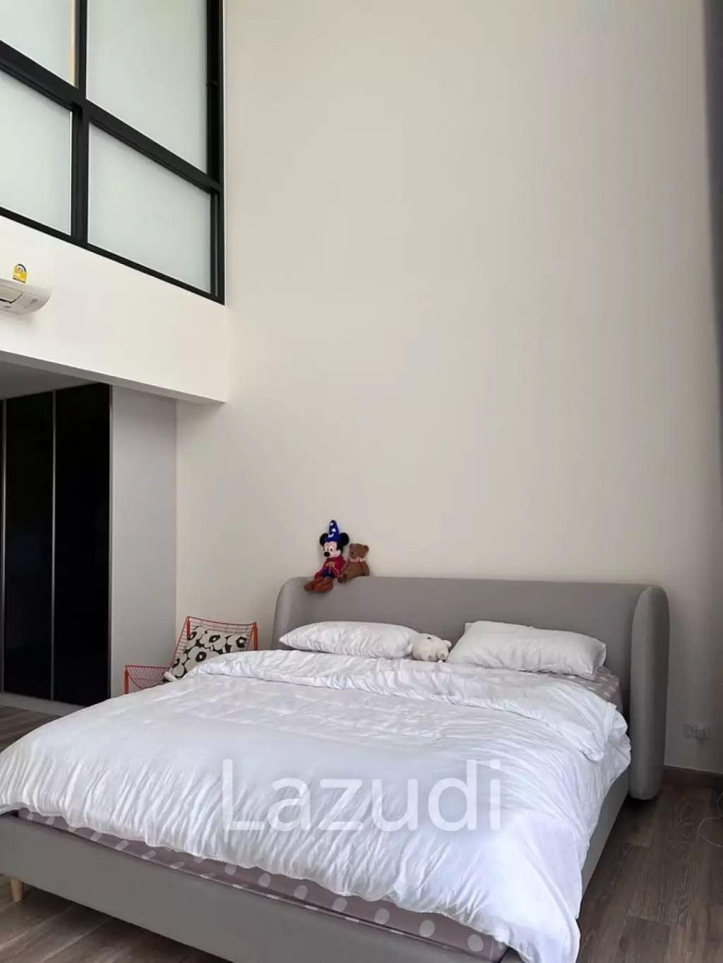 3 bedroom 4 bathroom Townhouse 212 Sqm. at Demi Sathu 49
