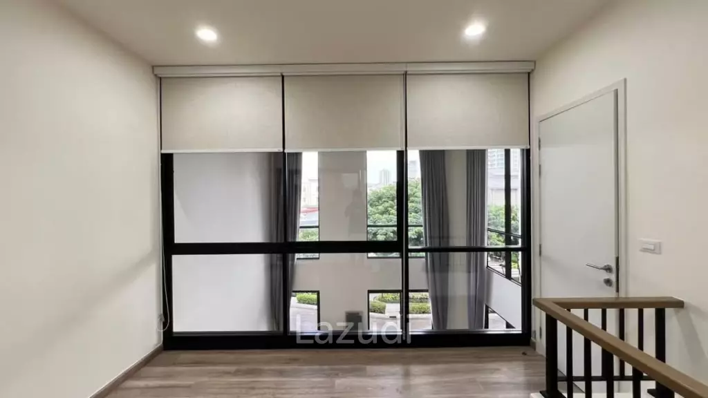 3 bedroom 4 bathroom Townhouse 212 Sqm. at Demi Sathu 49
