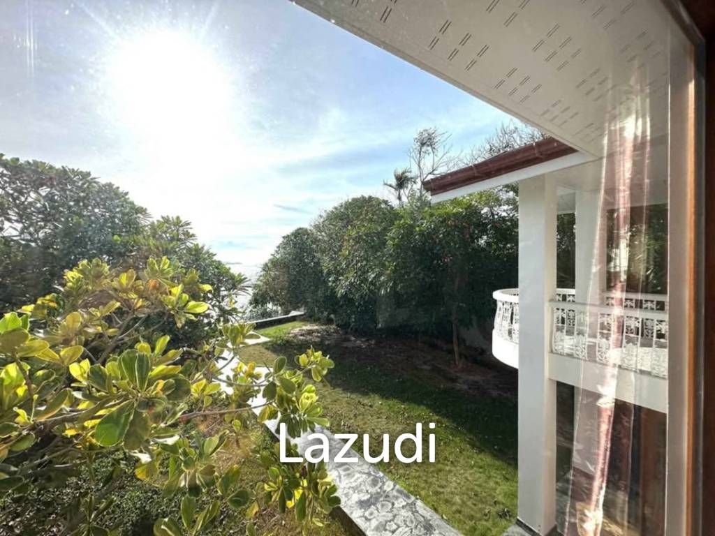 3 Beds 3 Baths 800 SQ.M. House In Pratumnak Hill
