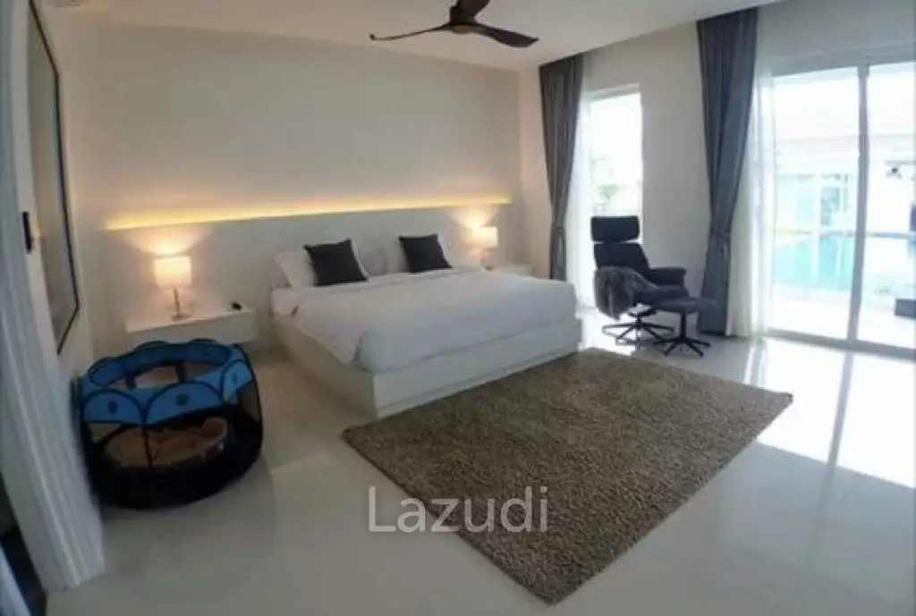 THE CLOUDS : Great Quality and Design 3 - 5 Bed Pool Villa.