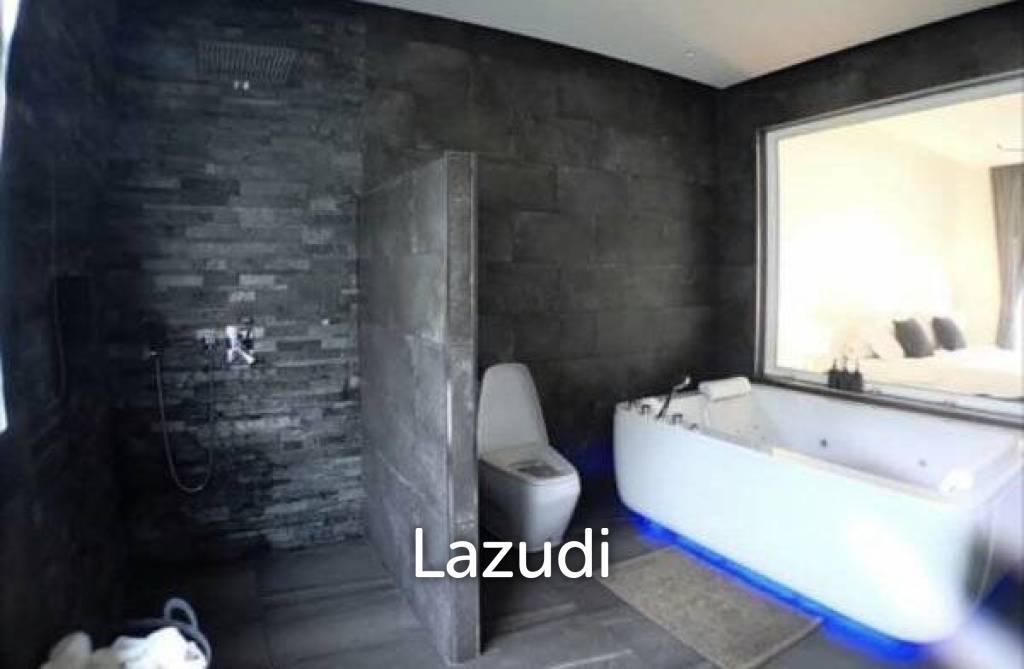 THE CLOUDS : Great Quality and Design 3 - 5 Bed Pool Villa.