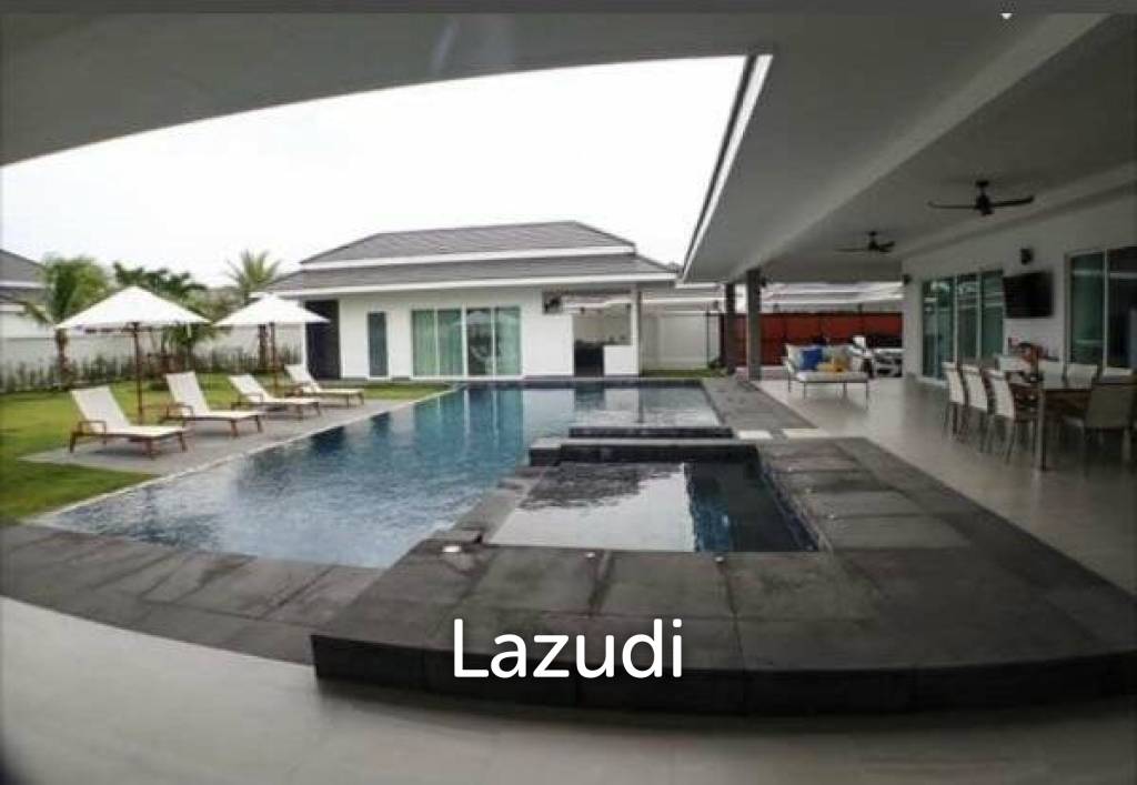 THE CLOUDS : Great Quality and Design 3 - 5 Bed Pool Villa.