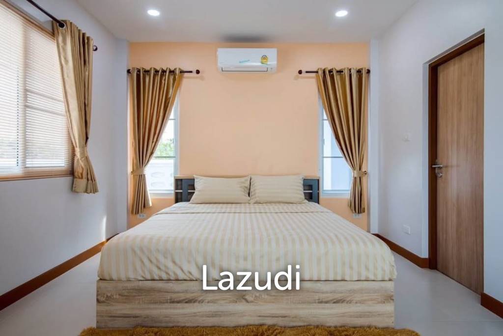 SOI 102: Pool villa, 4 bedroom, 4 bathroom Saltwater pool