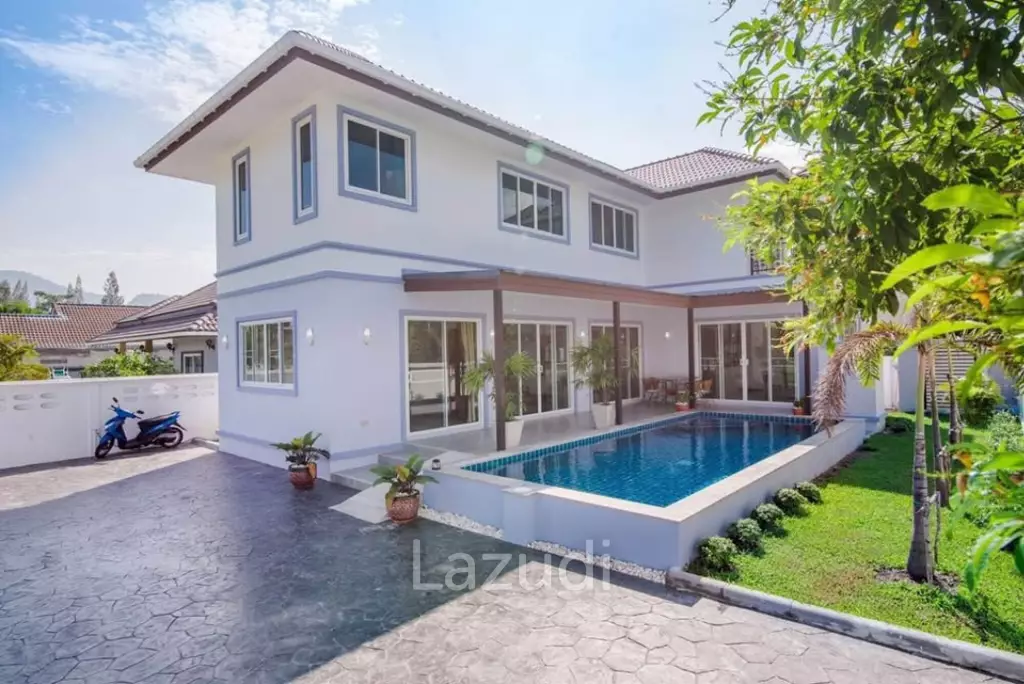 SOI 102: Pool villa, 4 bedroom, 4 bathroom Saltwater pool