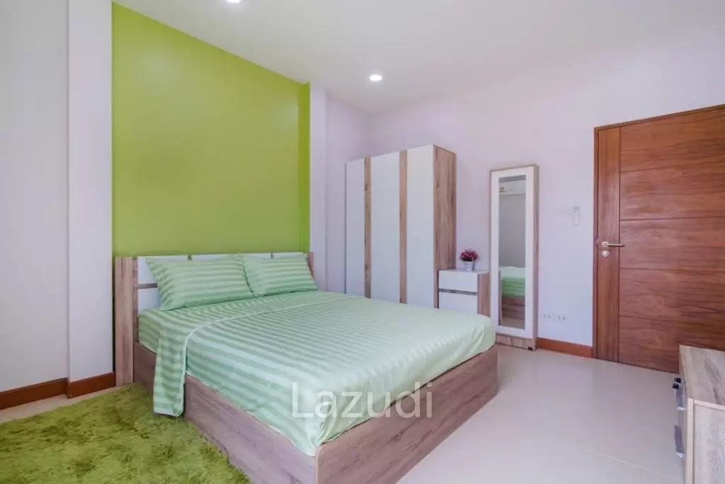 SOI 102: Pool villa, 4 bedroom, 4 bathroom Saltwater pool