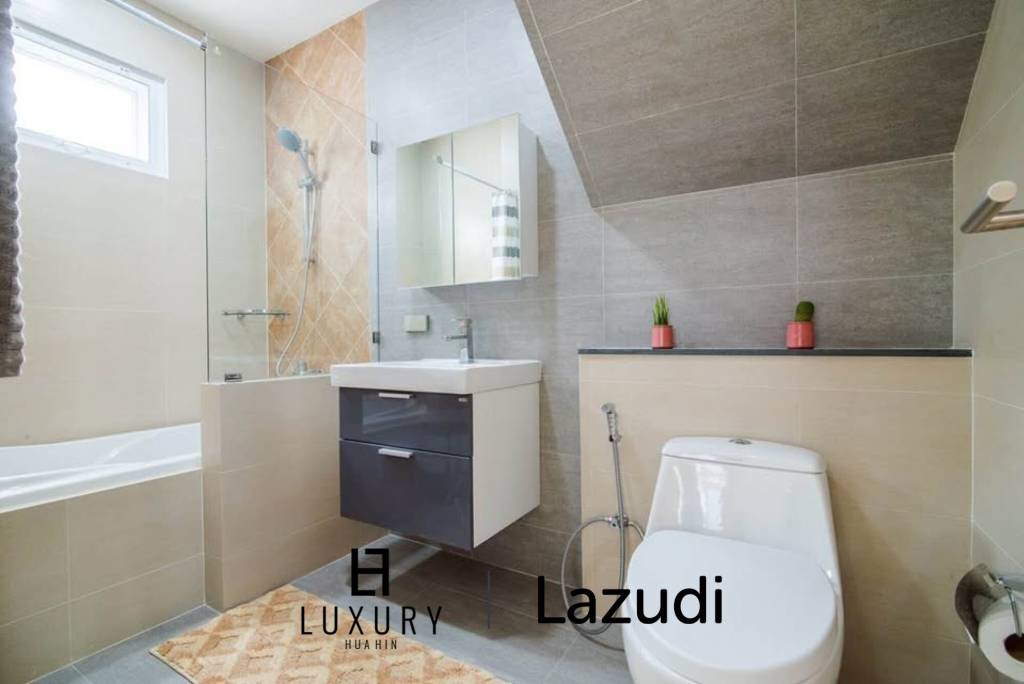 SOI 102: Pool villa, 4 bedroom, 4 bathroom Saltwater pool