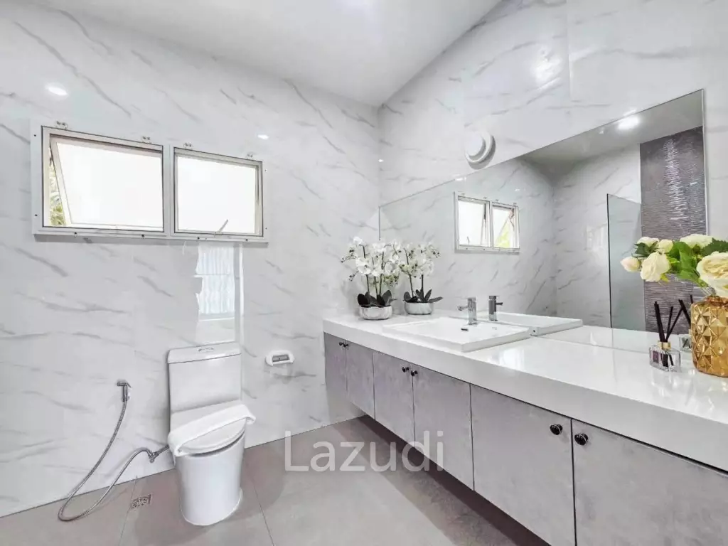 4 Beds 5 Baths 278 SQ.M. Green Field Villas 2