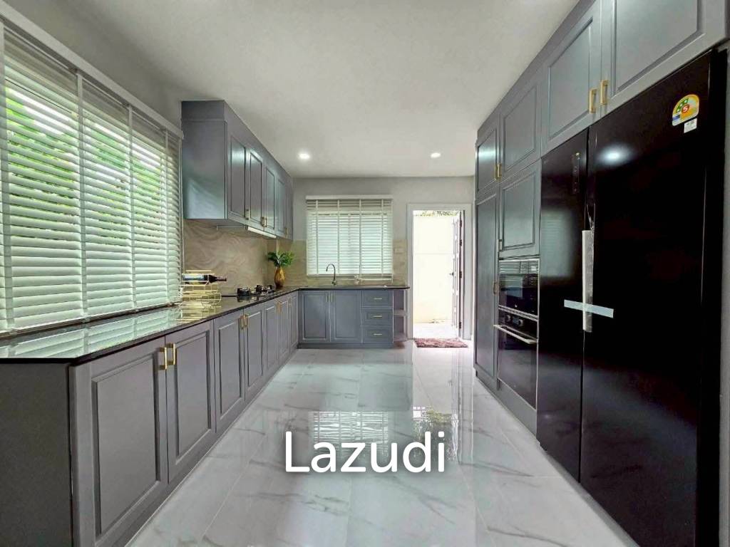 4 Beds 5 Baths 278 SQ.M. Green Field Villas 2