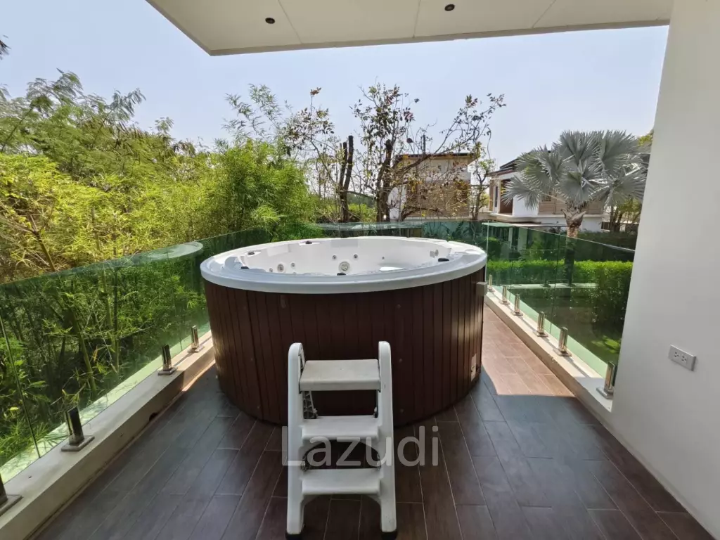 ITZ TIME :  Nice 3 Bed 2 Storey Pool Villa