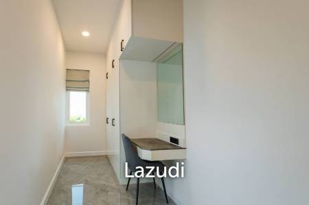 3 Beds 3 Baths 248 SQ,M The Pyne Plus 2 Hua Hin