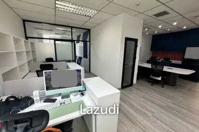 Luxury Office Space in Gaysorn Amarin Tower Bangkok