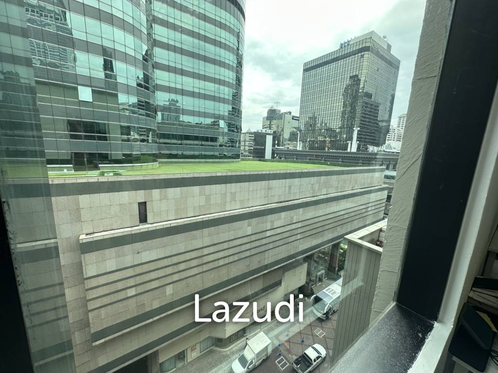 สำนักงานหรูพร้อมตกแต่ง ลุมพินี ปทุมวัน ใกล้ BTS ใน อาคารเกษรอมรินทร์