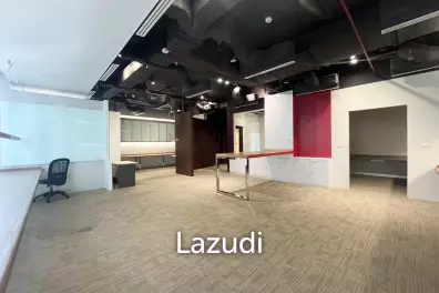 Modern Office Space for Rent in Bhiraj Tower Bangkok