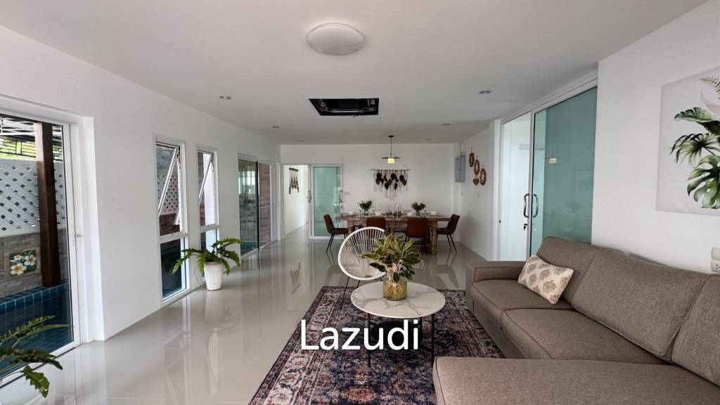 Newly Renovated 6-Bed Family Home with Pool