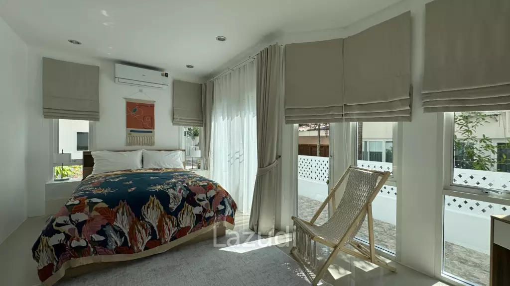Newly Renovated 6-Bed Family Home with Pool