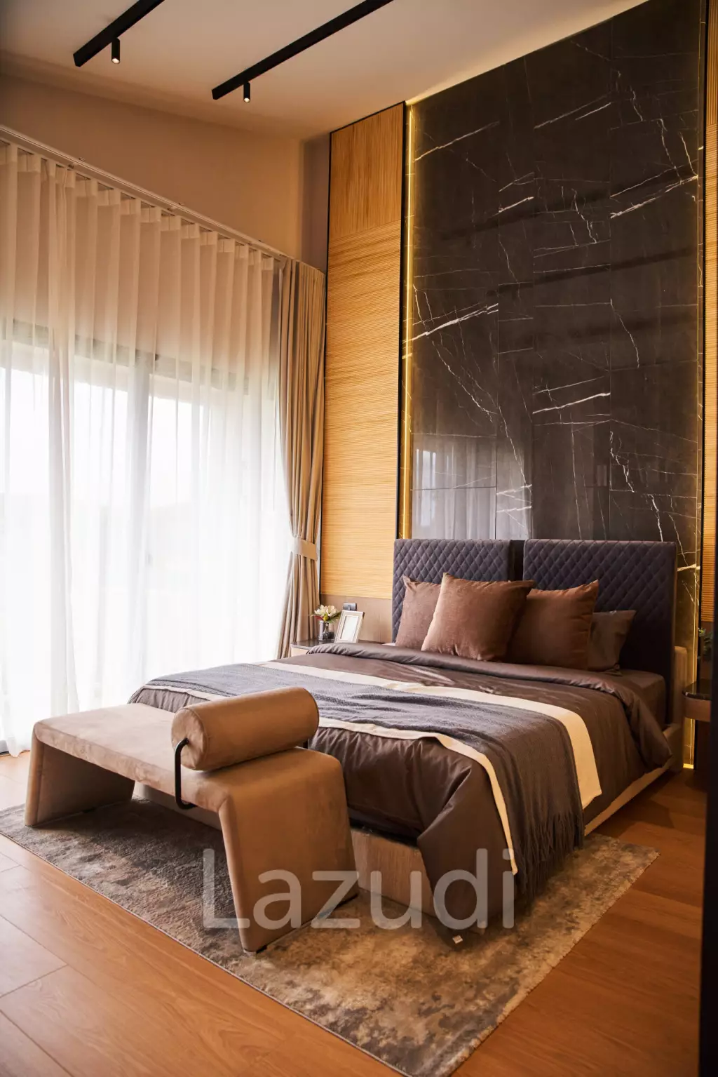 4 Bedrooms 4 Bathrooms 511 SQ.M. Wisdom First Residence