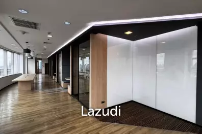 Spacious Office at All Seasons Place Bangkok