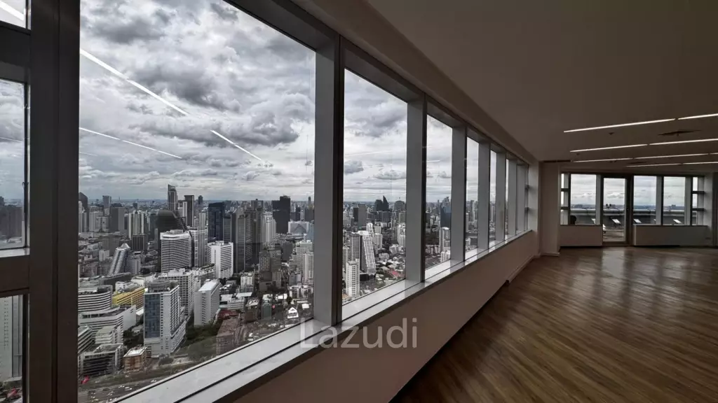 Spacious Office at All Seasons Place Bangkok