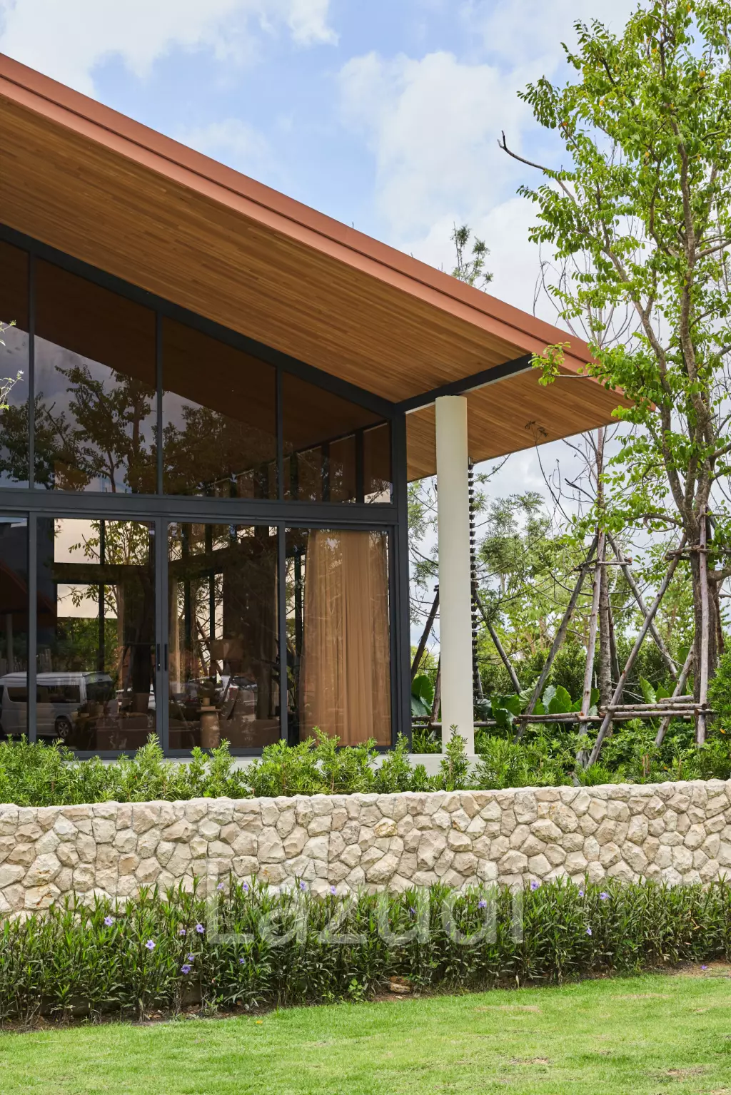 4 Bedrooms 4 Bathrooms 413 SQ.M. Wisdom First Residence
