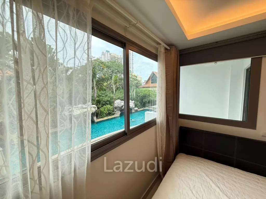 1 Bed 1 Bath 37.48 SQ.M. Club Royal Condominium