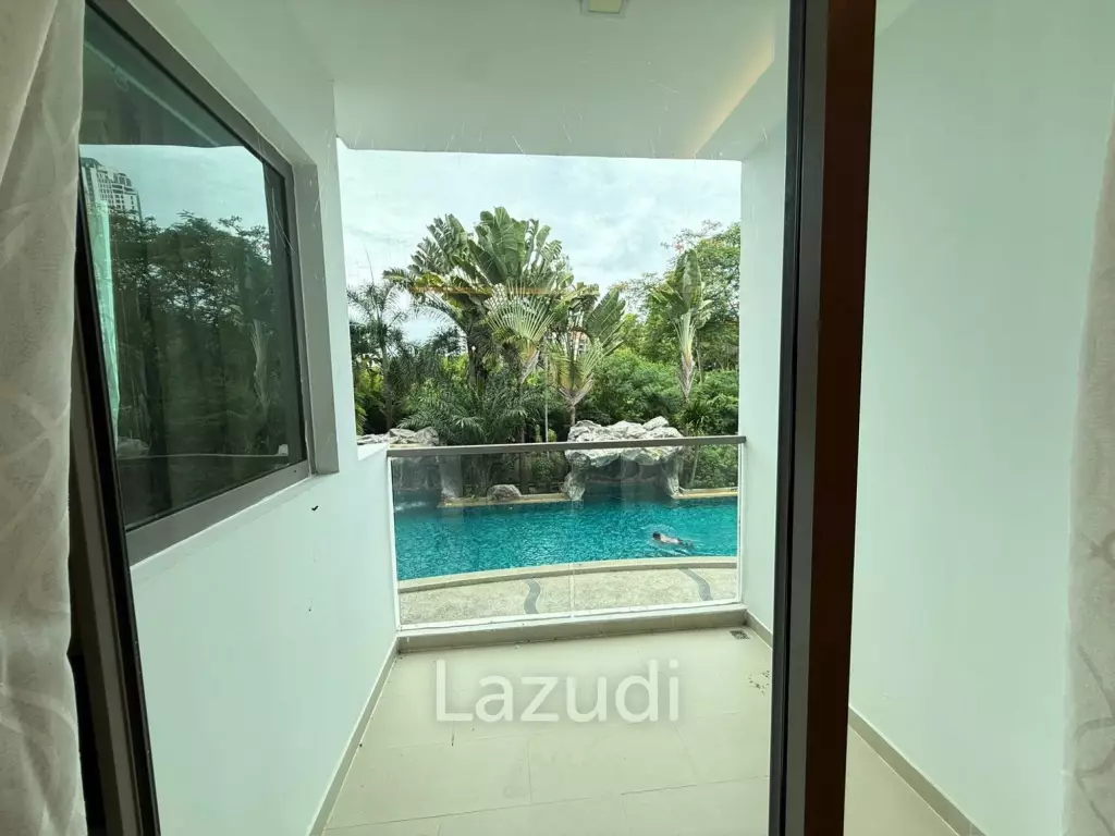 1 Bed 1 Bath 37.48 SQ.M. Club Royal Condominium