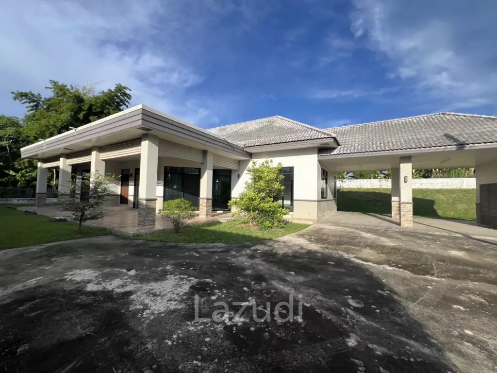 ขายบ้านเดี่ยว 3 ห้องนอน ชั้นเดียว สไตล์โมเดิร์น ในท่าสาย
