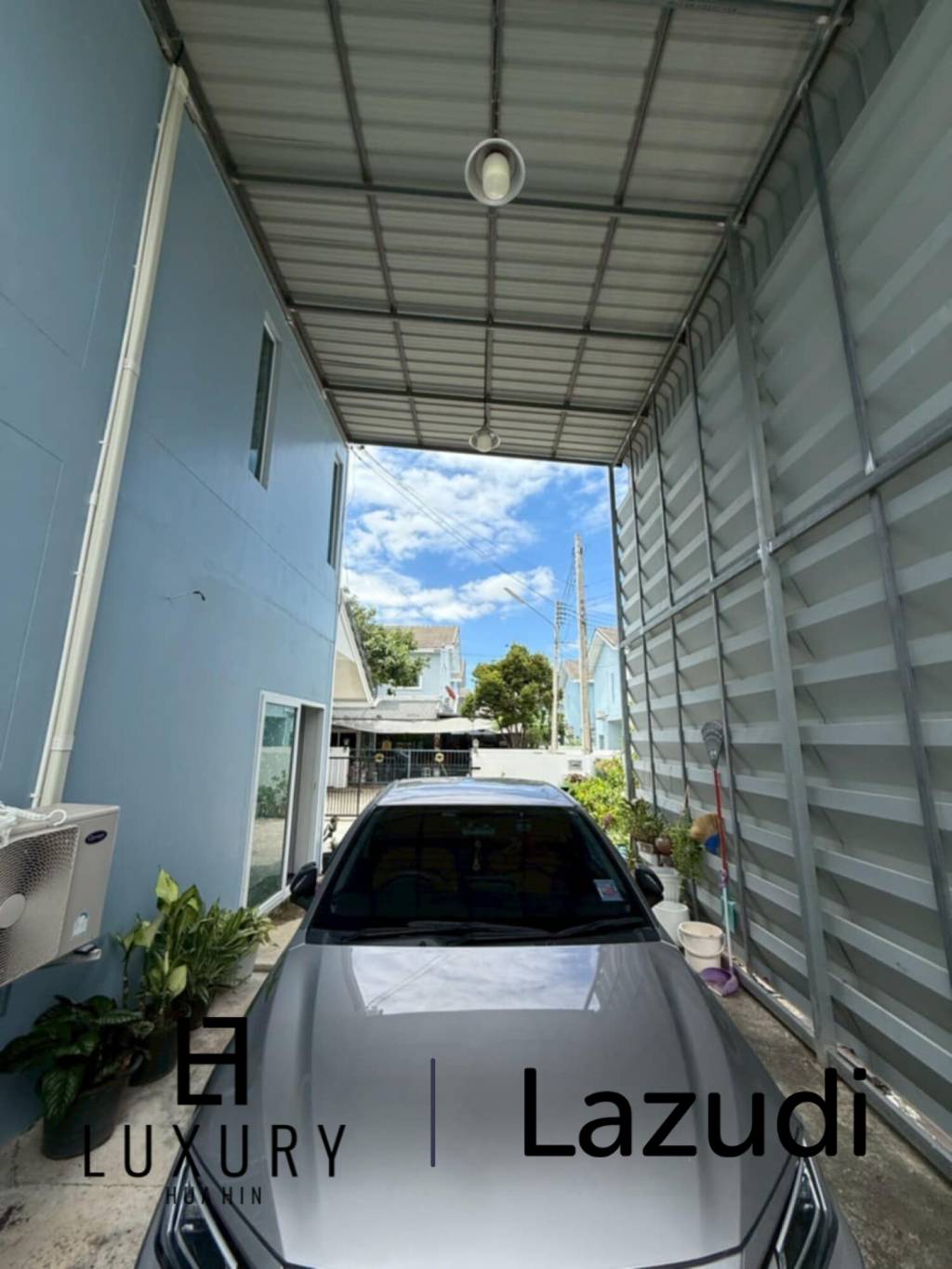 5 Schlafzimmer / 24 Stunden Sicherheitsdienst / Fitnessraum / Kinderspielplatz