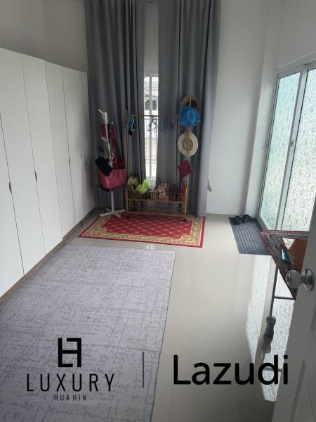 5 Schlafzimmer / 24 Stunden Sicherheitsdienst / Fitnessraum / Kinderspielplatz