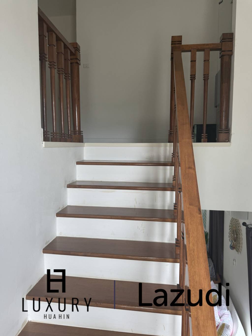 5 Schlafzimmer / 24 Stunden Sicherheitsdienst / Fitnessraum / Kinderspielplatz