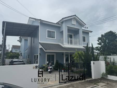 5 Schlafzimmer / 24 Stunden Sicherheitsdienst / Fitnessraum / Kinderspielplatz