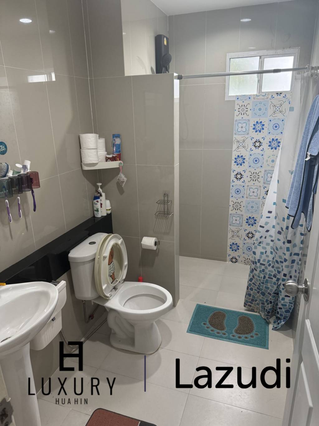 5 Schlafzimmer / 24 Stunden Sicherheitsdienst / Fitnessraum / Kinderspielplatz