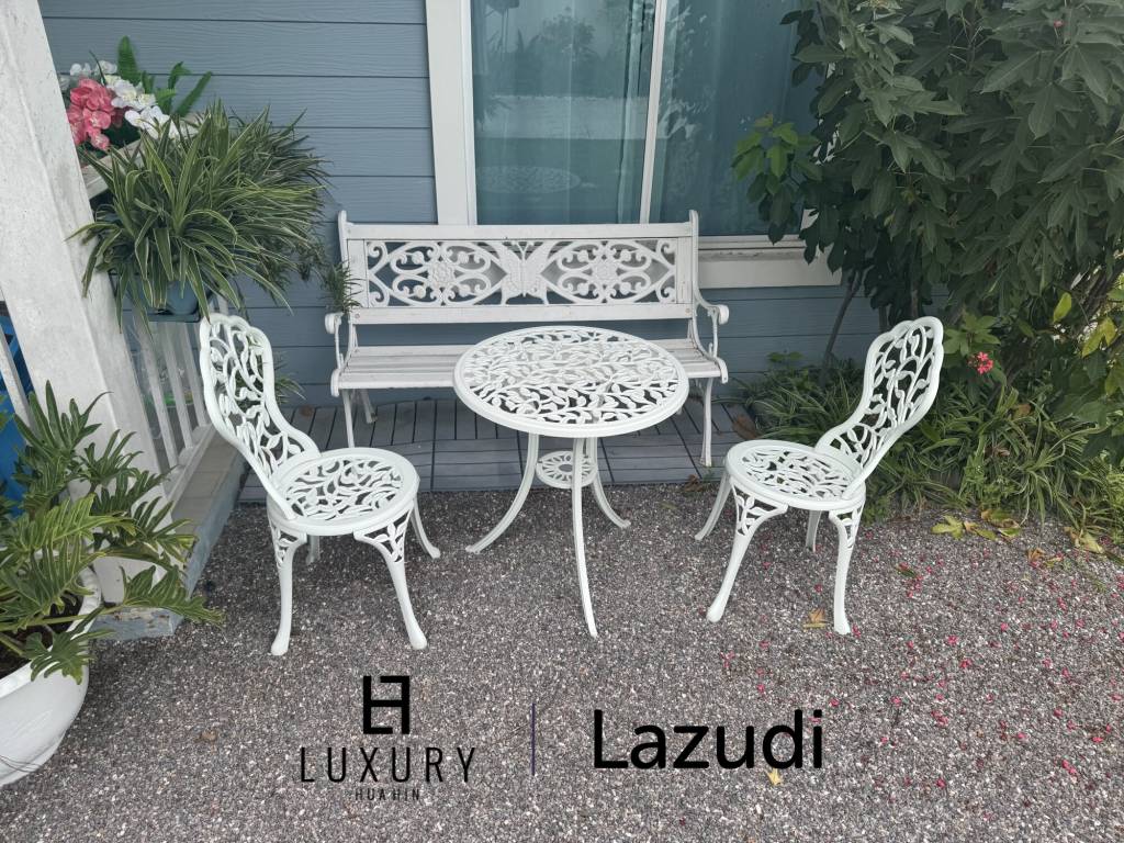 5 Schlafzimmer / 24 Stunden Sicherheitsdienst / Fitnessraum / Kinderspielplatz