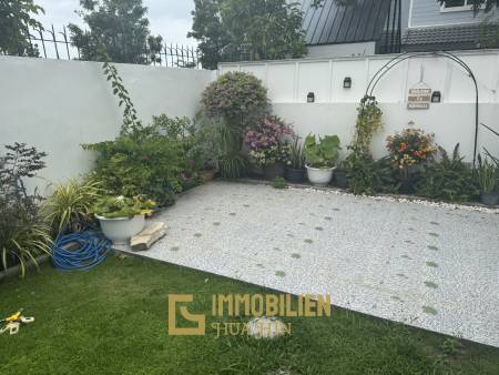 วิลล่าสไตล์โมเดิร์น 5 ห้องนอน ใจกลางหัวหิน โครงการลา วัลเลย์ วิลล์