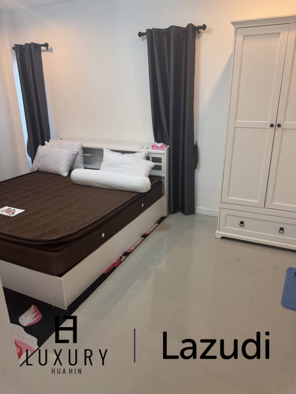 5 Schlafzimmer / 24 Stunden Sicherheitsdienst / Fitnessraum / Kinderspielplatz