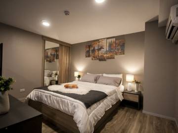 Blossom Condo @ Sathorn-Charoenrat / Condo For Rent / 1 Bedroom / 40 SQM / BTS Surasak / Bangkok