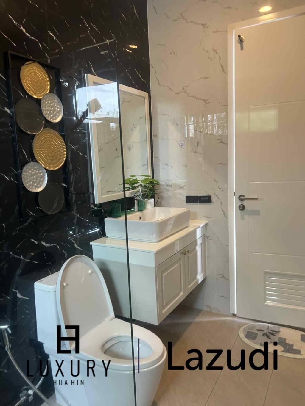 Pet Friendly Luxury 3-Bedroom Pool Villa