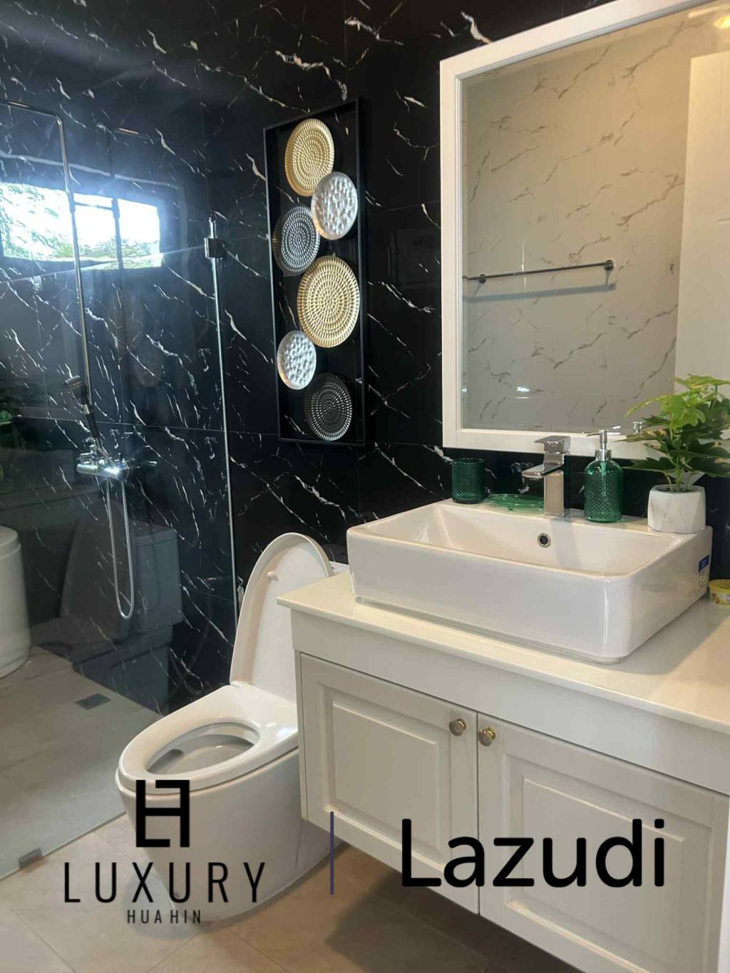 Pet Friendly Luxury 3-Bedroom Pool Villa