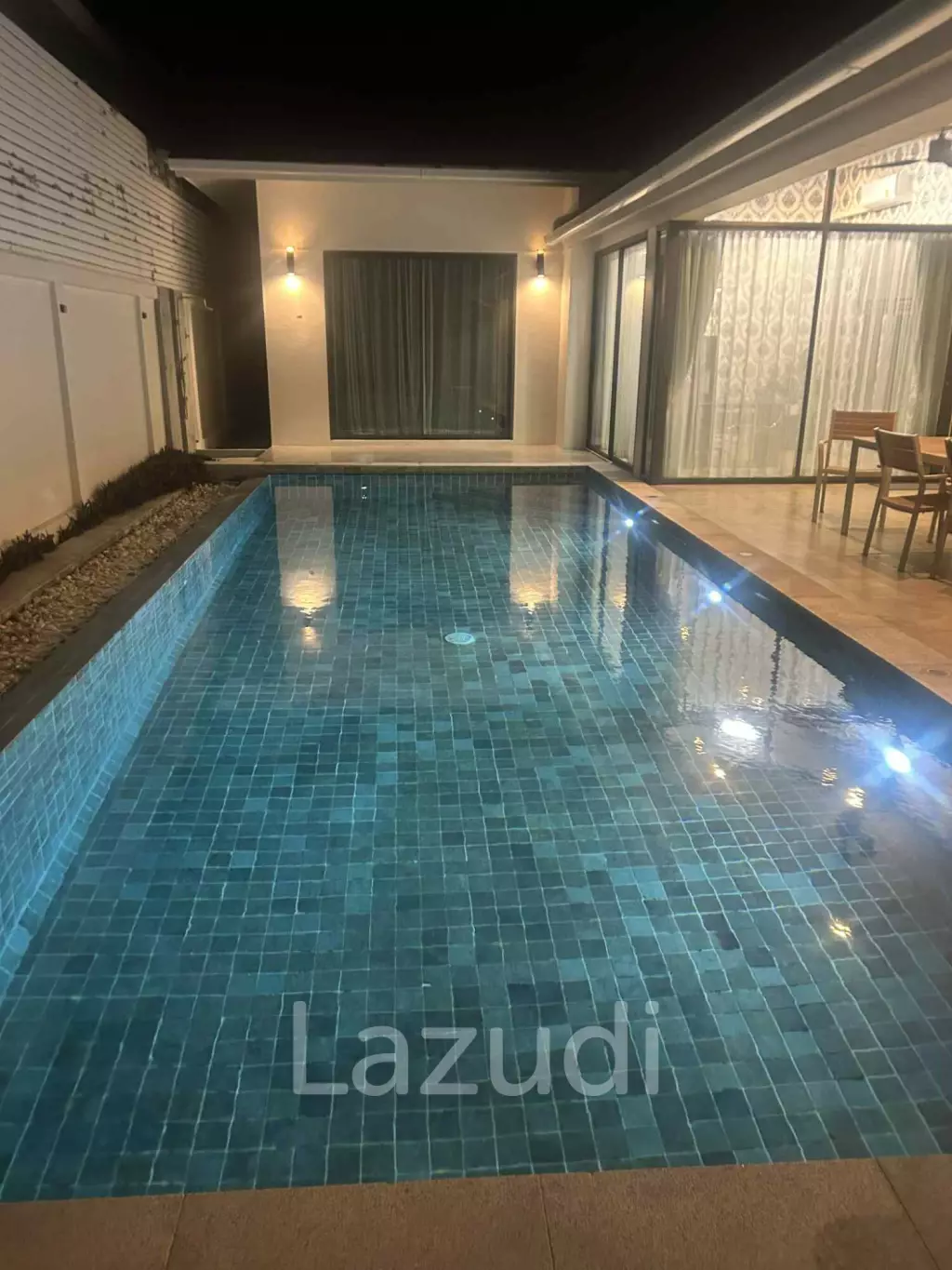 Pet Friendly Luxury 3-Bedroom Pool Villa