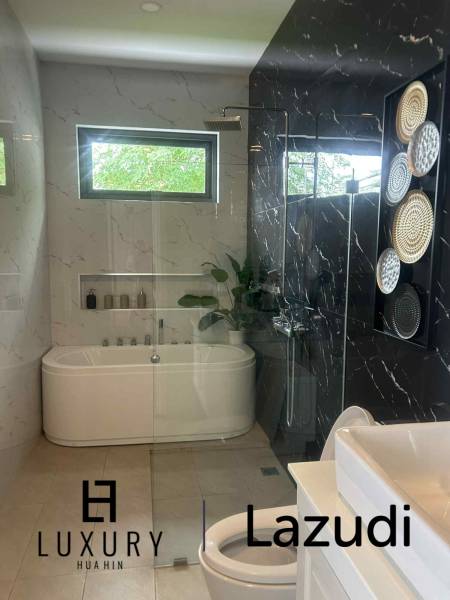 Pet Friendly Luxury 3-Bedroom Pool Villa