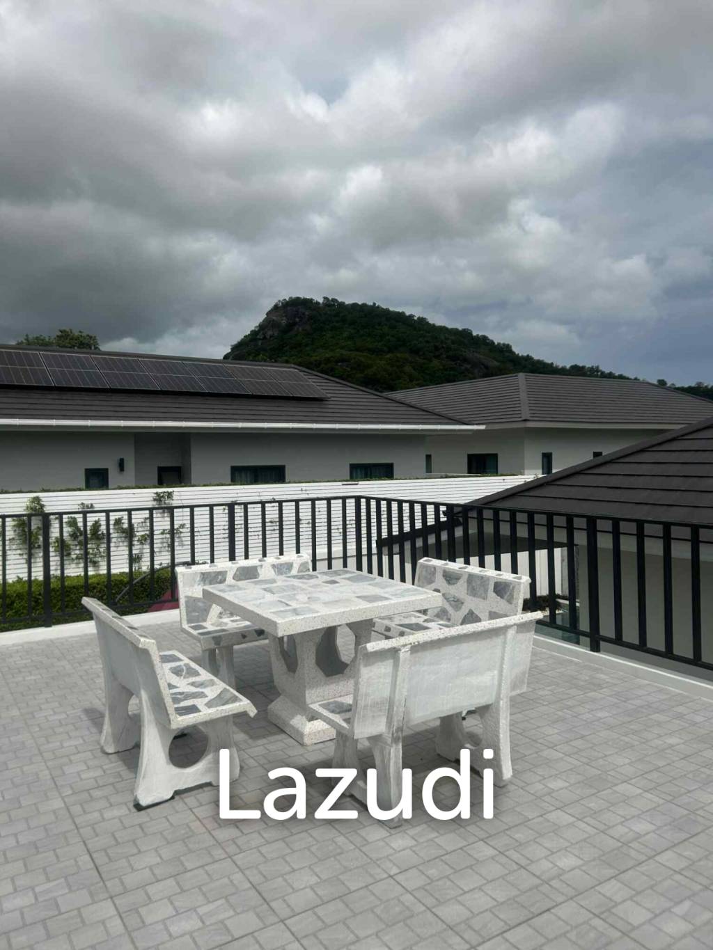 Pet Friendly Luxury 3-Bedroom Pool Villa