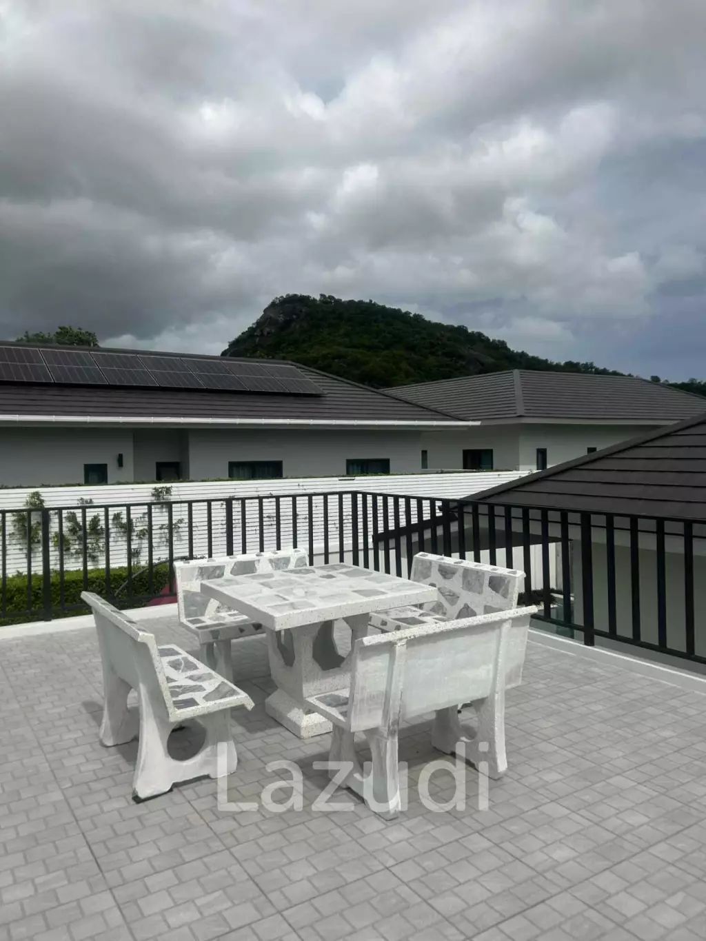 Pet Friendly Luxury 3-Bedroom Pool Villa