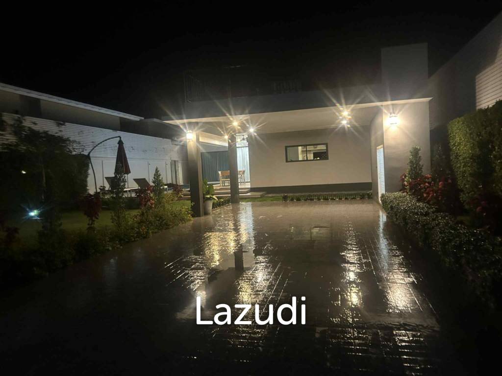 Pet Friendly Luxury 3-Bedroom Pool Villa