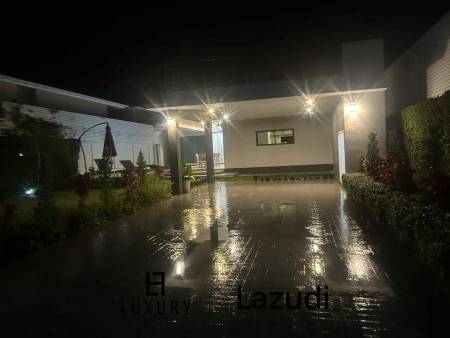 Pet Friendly Luxury 3-Bedroom Pool Villa