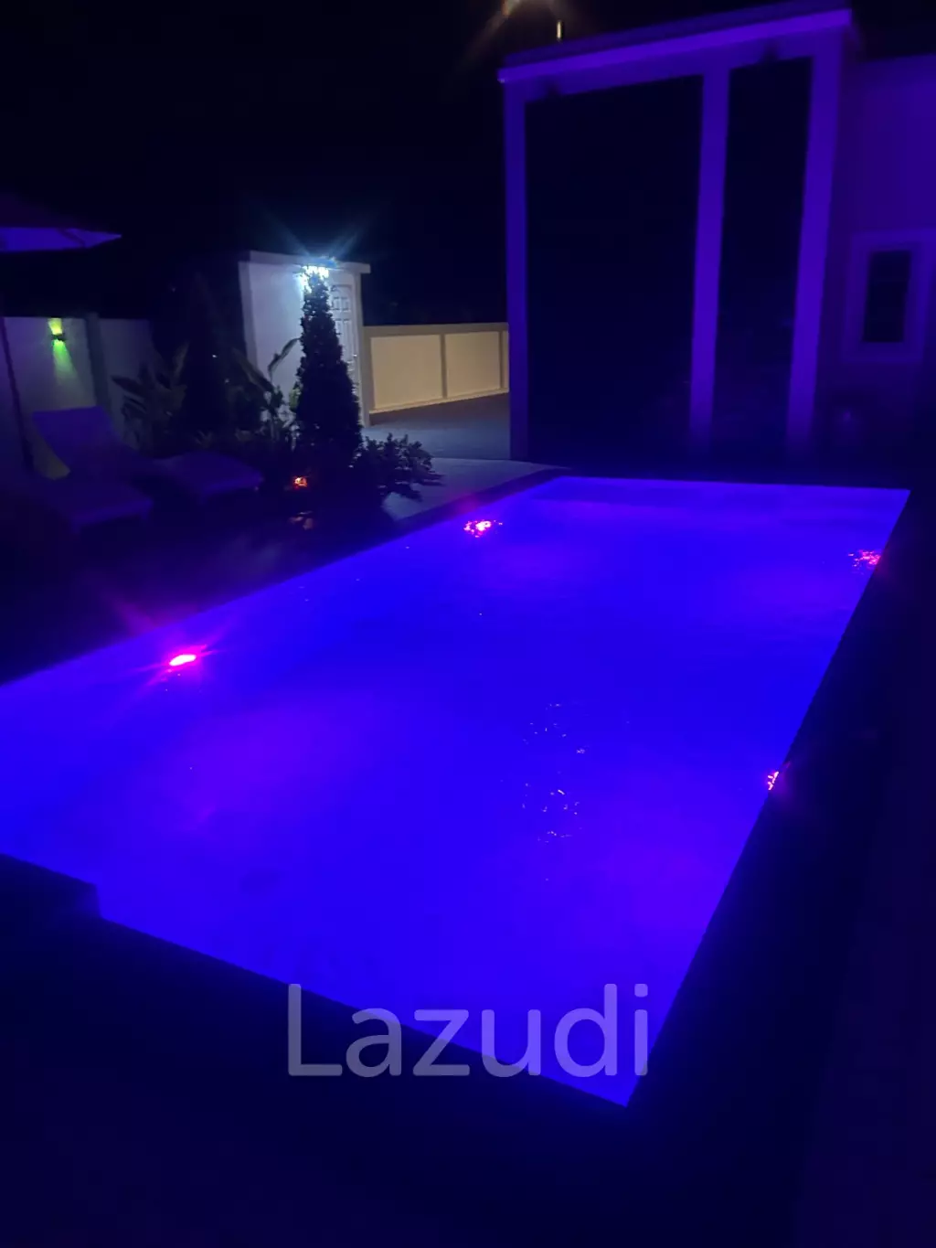Soi 112: Pet friendly New Luxury 4 bed, Private Pool Villa