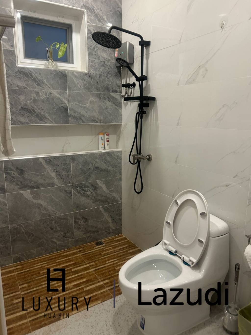 Soi 112: Pet friendly New Luxury 4 bed, Private Pool Villa