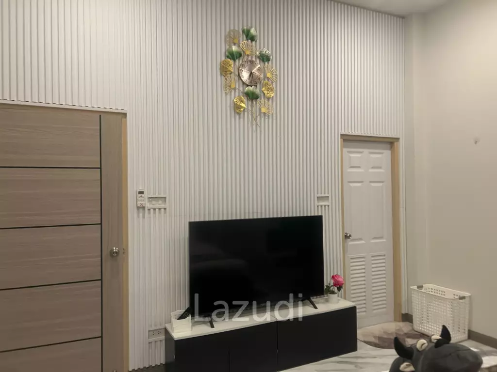Soi 112: Pet friendly New Luxury 4 bed, Private Pool Villa