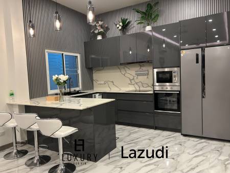 Soi 112: Pet friendly New Luxury 4 bed, Private Pool Villa