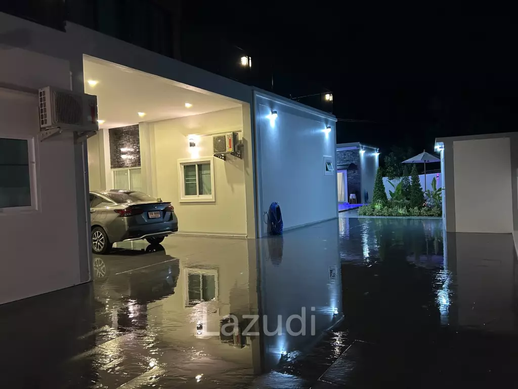 Soi 112: Pet friendly New Luxury 4 bed, Private Pool Villa