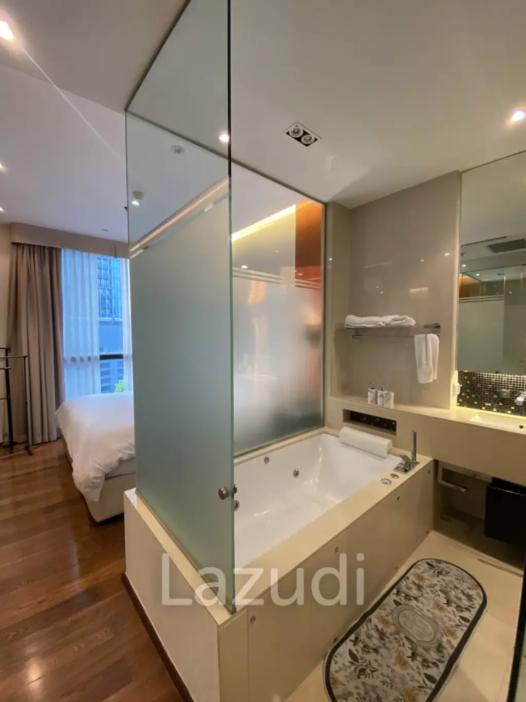1 Bedroom  1 Bathroom 52 SQ.M The Address Sukhumvit 28